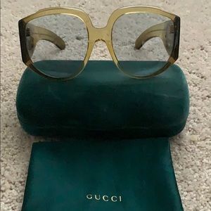 Authentic oversized Gucci sunglasses